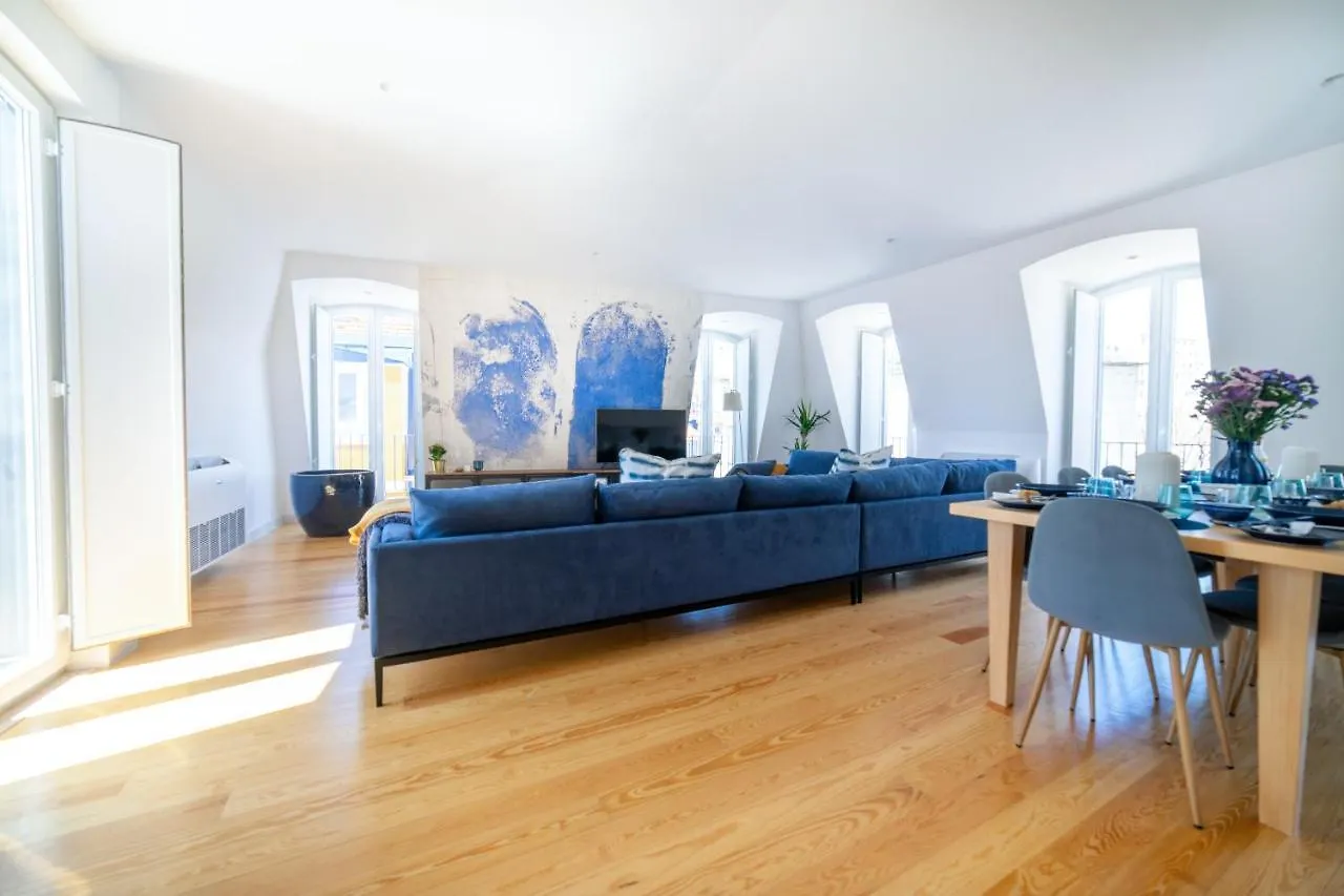 Blue By The River 4 - Unique Penthouse Duplex With A View Lisbon 0*,